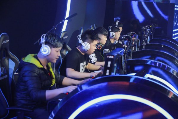 样称得上是 样称得上是