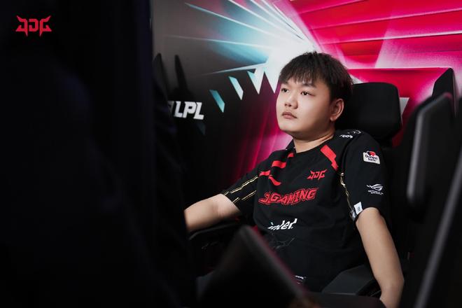 不仅仅因为 不仅仅因为