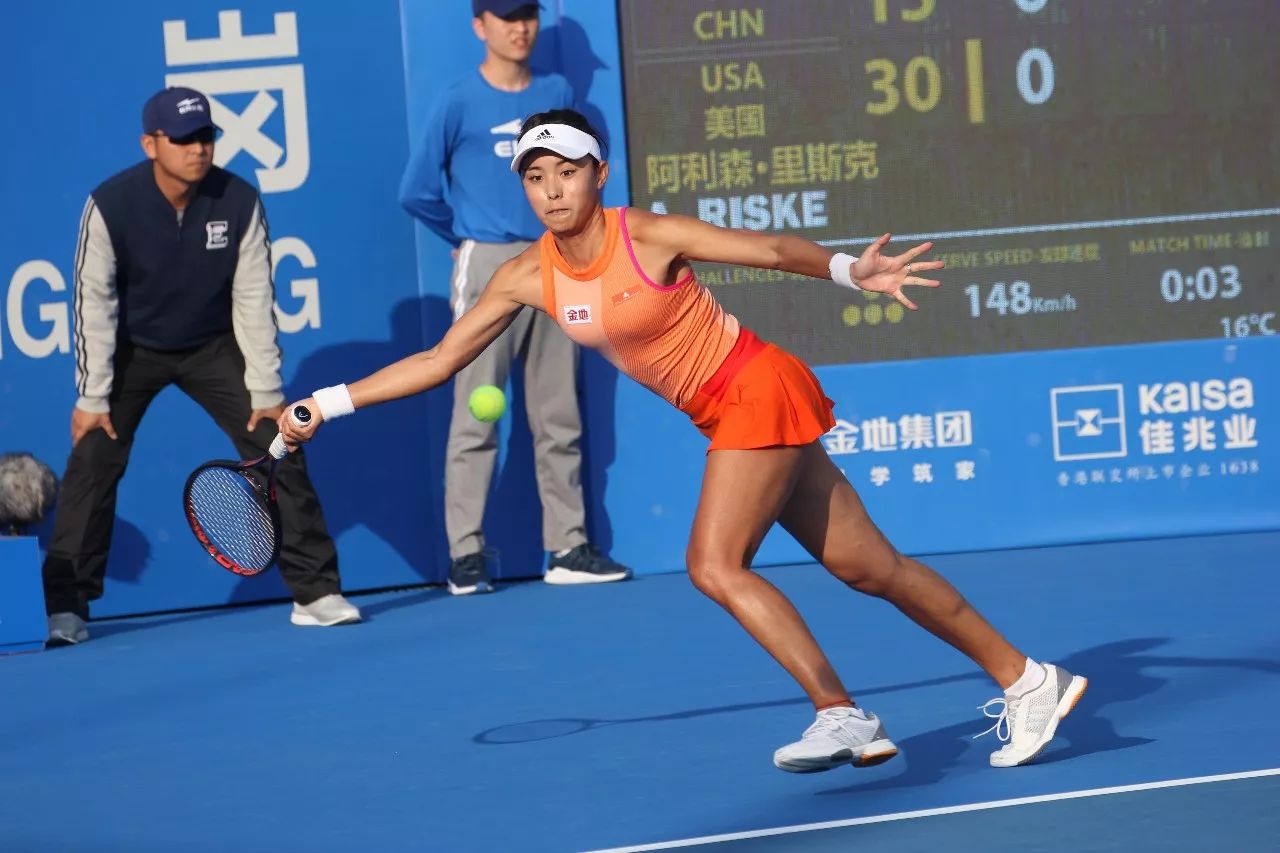 再次带领球 再次带领球