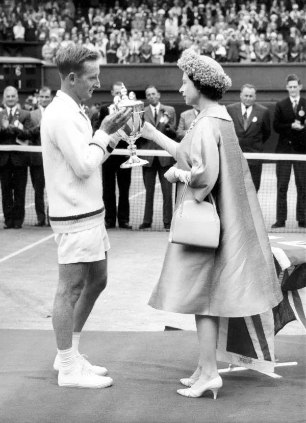 场的错位制 场的错位制